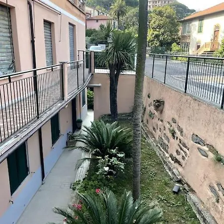 Bloom2 Apartment Rapallo